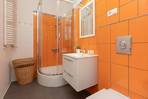 Apartment Warsaw Bobrowiecka by Renters