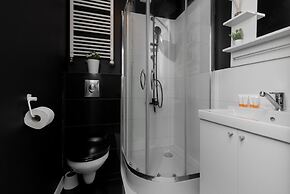 Warsaw Studio Woronicza by Renters