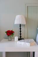 Warsaw Studio Woronicza by Renters