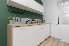 Warsaw Studio Woronicza by Renters