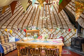 Mongolian Yurts Fordhall Organic Farm