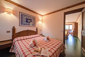 Grange Hike & Ski - 37C Sestriere