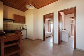 Canal D' Amour by Estia