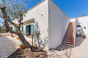 2799 Villa Colfiorito by Barbarhouse