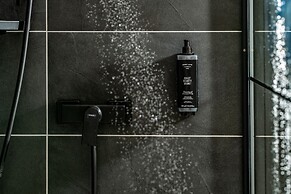 Flow Hotel & Conference