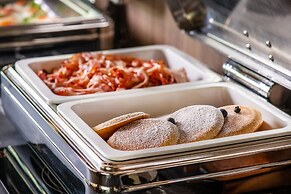 Flow Hotel & Conference