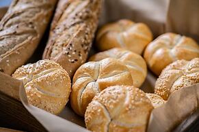 Flow Hotel & Conference