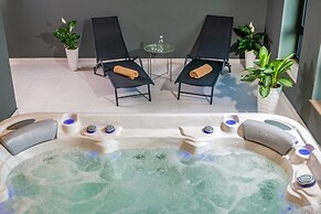 Flow Hotel & Conference