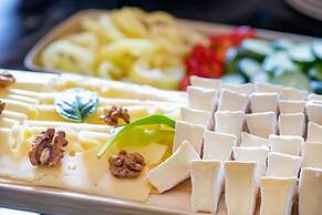 Flow Hotel & Conference