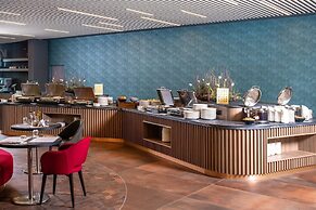 Flow Hotel & Conference