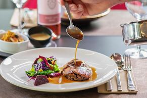 Flow Hotel & Conference