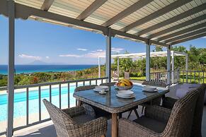 Villa Filokalia With Exceptional View