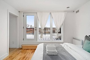 3 Bedroom Penthouse Great for Family Vacation