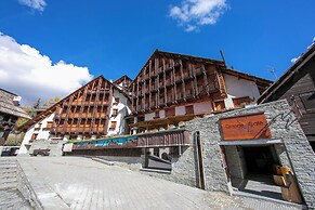 Grange Hike & Ski - 34C Sestriere