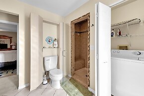 232 S Harbor Dr - Island Bay 3 Bedroom Home by RedAwning