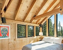 Amazing Architecture - Views all around VH#113 by Bear Valley Vacation