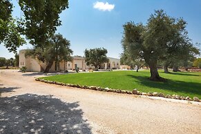 3120 Tenuta Palù by Perle di Puglia