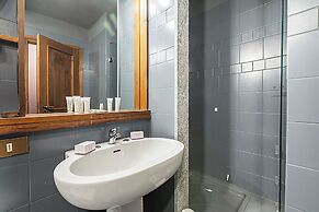 Sises Lodge - 27D Sestriere
