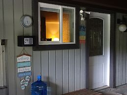 Suite at Trails End Beach House