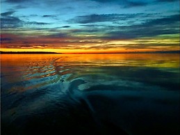 Suite at Trails End Beach House