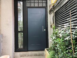 Inviting 2-bed Apartment in Milano