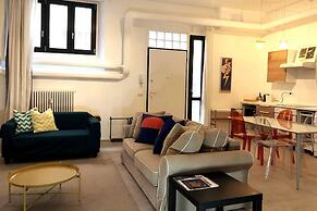 Inviting 2-bed Apartment in Milano