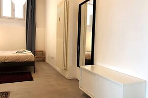 Inviting 2-bed Apartment in Milano