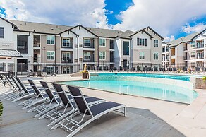 Beautiful chic modern one bedroom