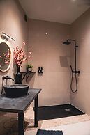 SLEEP INN ANTWERP - Flats & Suites