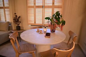 SLEEP INN ANTWERP - Flats & Suites