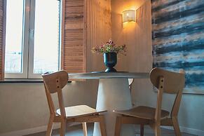 SLEEP INN ANTWERP - Flats & Suites