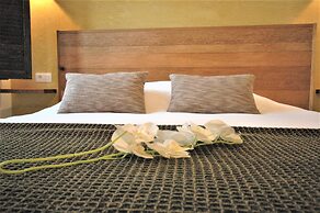 SLEEP INN ANTWERP - Flats & Suites