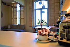 SLEEP INN ANTWERP - Flats & Suites