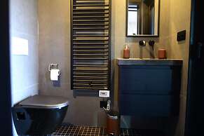 SLEEP INN ANTWERP - Flats & Suites