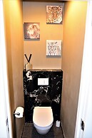 SLEEP INN ANTWERP - Flats & Suites