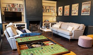 Beautiful 5bedroom house sleeps13 hottub