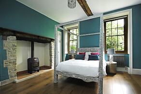 Beautiful 5bedroom house sleeps13 hottub