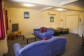 Cherry Lane Apartments