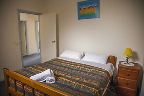 Cherry Lane Apartments