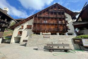 Grange Hike & Ski - 23C Sestriere