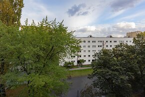 Starej Baśni Apartment Warsaw by Renters