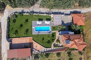 Villa David With Private Pool