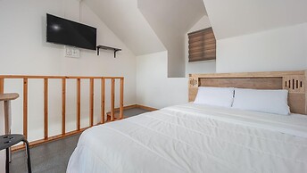 Gapyeong Topclouds Pet&spa Pension
