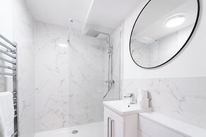 Royal House Luxury Apartments Chester