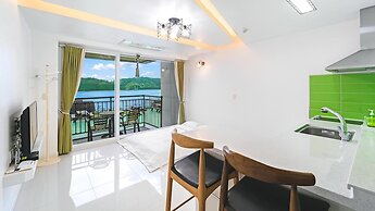 Namhae Spring, Summer, Fall, Winter Pet-