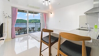 Namhae Spring, Summer, Fall, Winter Pet-