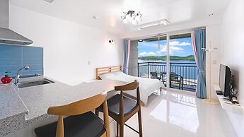 Namhae Spring, Summer, Fall, Winter Pet-