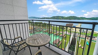 Namhae Spring, Summer, Fall, Winter Pet-