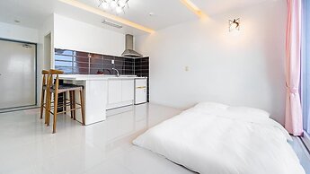 Namhae Spring, Summer, Fall, Winter Pet-