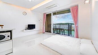 Namhae Spring, Summer, Fall, Winter Pet-